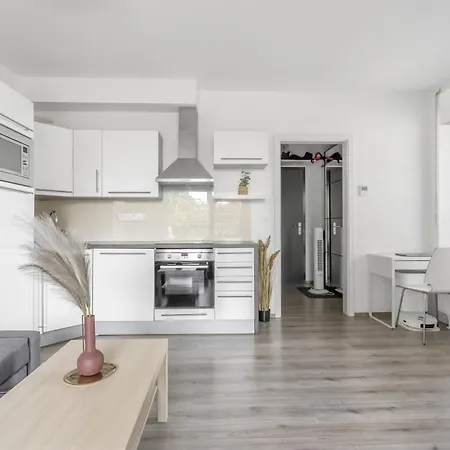 Terrace Apartman Visek Prague Exterior photo